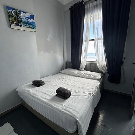 The Room Inn - Pasir Panjang Kampung Kuala Besut Εξωτερικό φωτογραφία