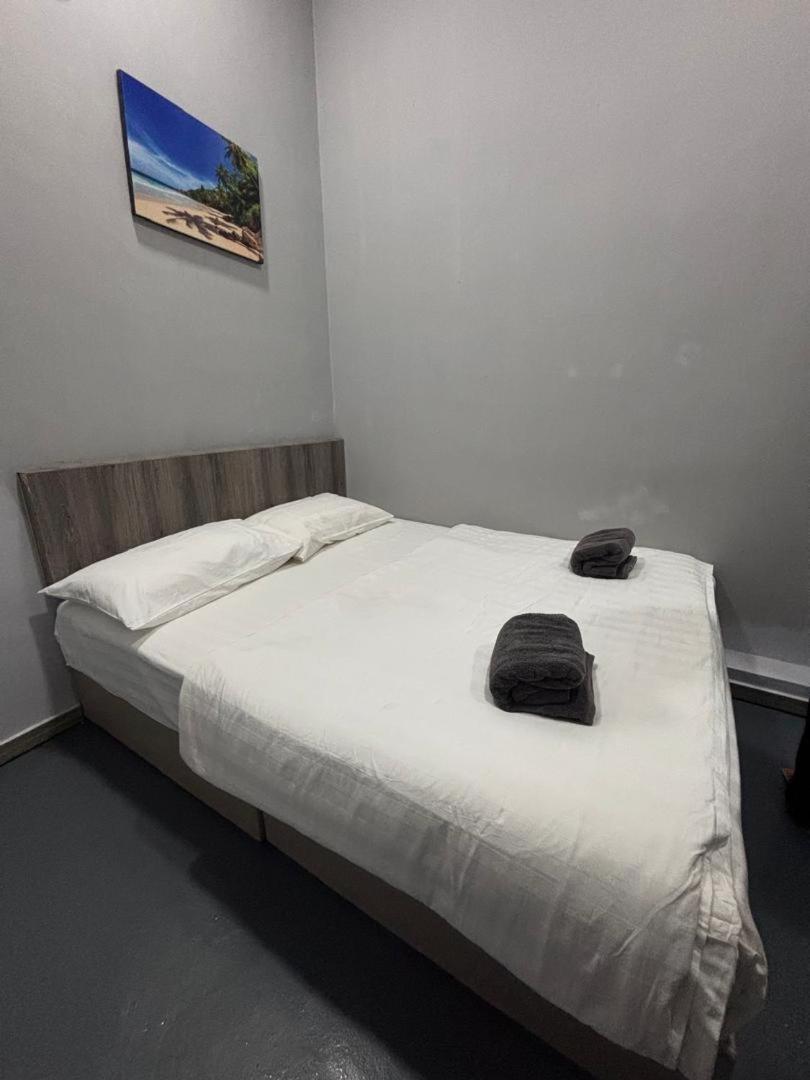 The Room Inn - Pasir Panjang Kampung Kuala Besut Εξωτερικό φωτογραφία